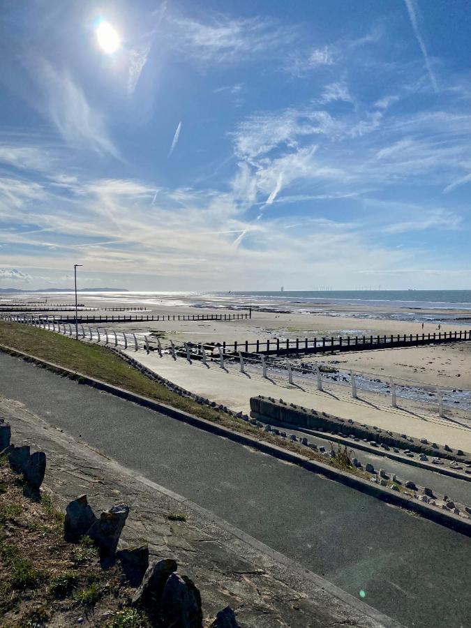 The Promenade Rooms Rhyl Exterior photo